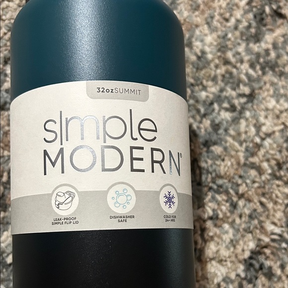 NWT Simple Modern Ombré Water Bottle - Picture 2 of 9